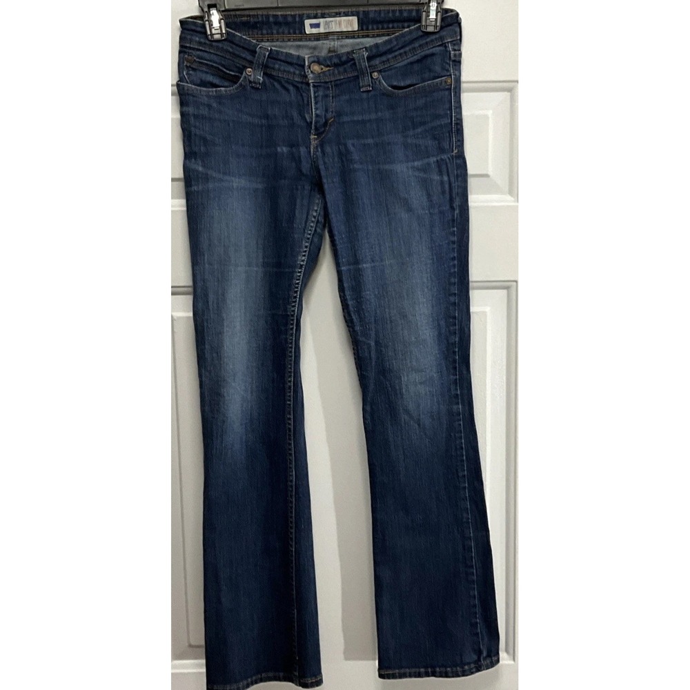 LEVI'S Demi Curve Jeans Size 9 M Classic Boot Cut Denim Blue Medium Wash